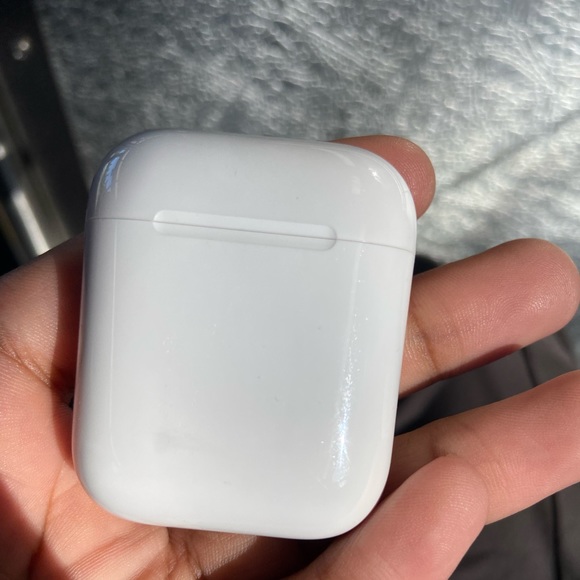 Apple AirPods 2nd generation